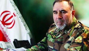 فرمانده نیروی زمینی ارتش: تهدیدات ترامپ بلوفی بیش نیست