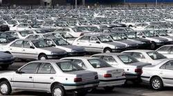 دولت تعیین قیمت خودرو را به دلالان سپرده است
