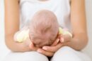 ۶ بلایی که زایمان با تولد فرزند بر سر واژن شما می‌آورد