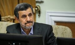 احمدی‌نژاد: پول گرفتند و رویِ مردم آزمایش کردند