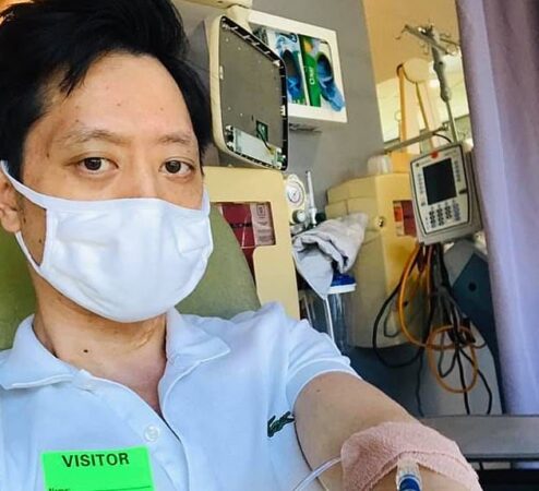 پسر در تبعید پادشاه تایلند از بیماری لاعلاج خود در نیویورک می گوید