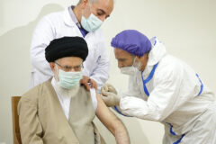 دریافت نوبت اول واکسن ایرانی کرونا توسط رهبر انقلاب /فیلم