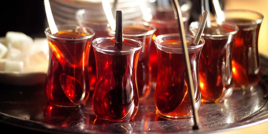 ۱۰ نوشیدنی معجزه گر برای کاهش سرعت پیری و حفظ جوانی