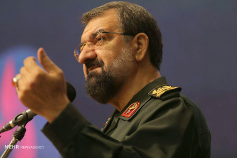 امنیت ملی ایران تهدید شود پایگاه‌های آمریکا را با موشک می‌زنیم