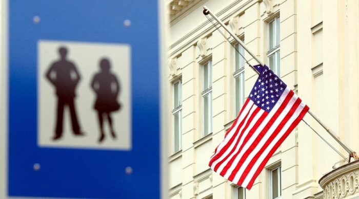شیوع یک بیماری مرموز در میان کارکنان سفارت آمریکا در وین