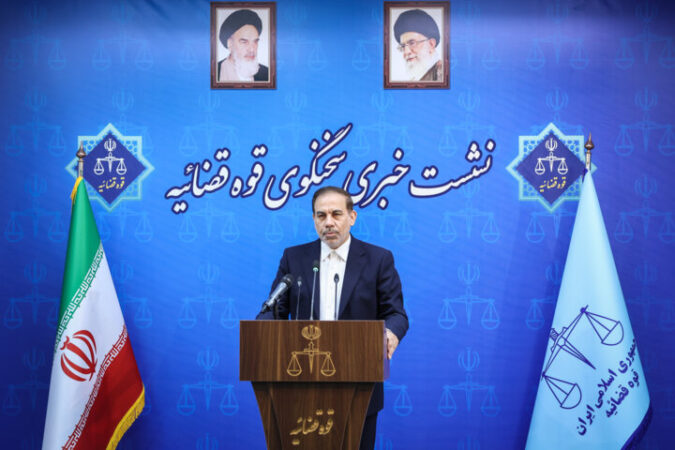 صدور اعلان قرمز برای یاسین رامین/ «حسن رعیت» در زندان است/ محکومیت وزیر سابق قطعی شد