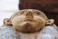 کشف ده ها تابوت ۲,۵۰۰ ساله در مصر حاوی بقایای مومیایی شده بدون مغز + ویدیو