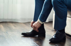 ۱۰ اشتباه رایج که هنگام خرید کفش مرتکب می شویم